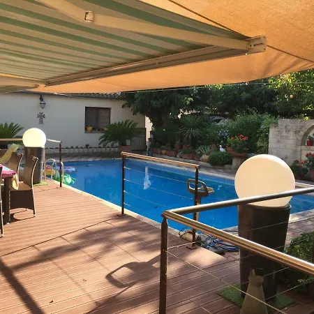 Loft, Avec Piscine Privative, à 15 Minutes à Pied Du Centre